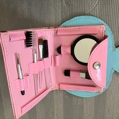 携帯用コスメの画像