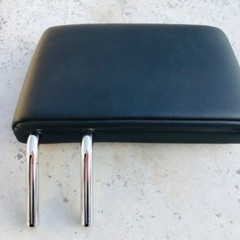 N-BOX custom 純正 ヘッドレスト 後部座席の画像