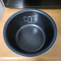 3合炊きマイコン式炊飯器の画像