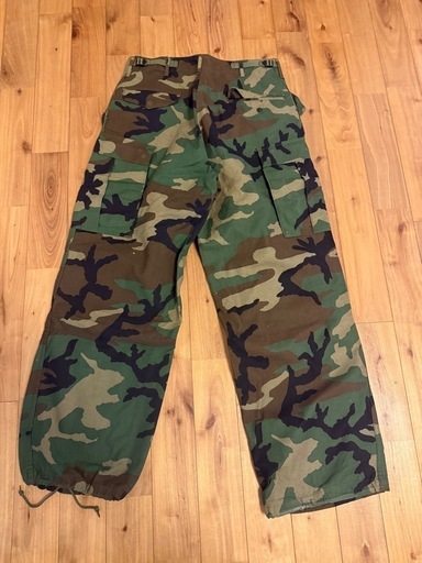 【未使用】80s US ARMY WOODLAND CAMO M-65