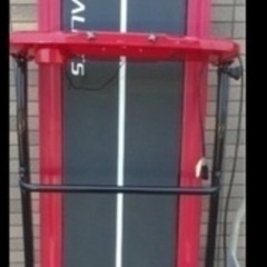 中古のランニングマシンです。の画像