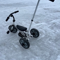 三輪車