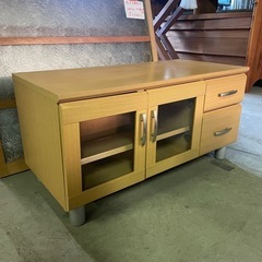 テレビ台　中古品　ジャンク品（パーツ不足）
