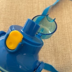 プラレール　水筒の画像