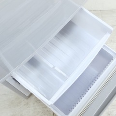 (送料無料) 2019年 美品 冷蔵庫 SHARP プラズマクラスター仕様 霜取り不要 右開きにも左開きにもできる 137L ⑧の画像
