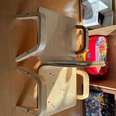 子供用椅子の画像
