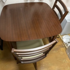 机、椅子（無料、2/28まで）の画像