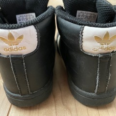 adidas スーパースター　ハイカット　キッズ　15.5cmの画像