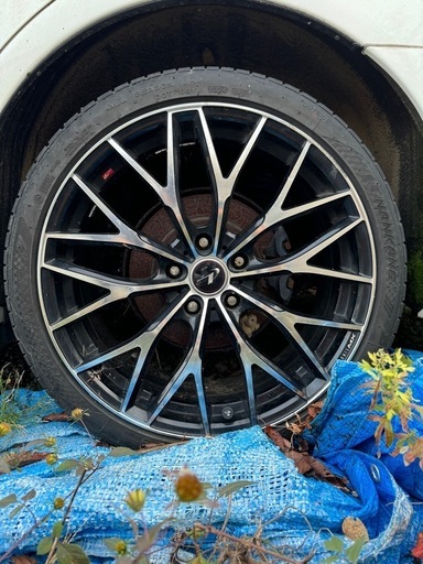 レオニス19インチホイール＋タイヤセット4本
