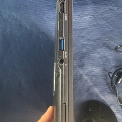 富士通ノートパソコンの画像