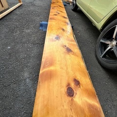 回らないお寿司屋さんのカウンター木材！！の画像