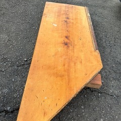 回らないお寿司屋さんのカウンター木材！！の画像