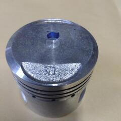何のバイクのピストン？新品です。の画像