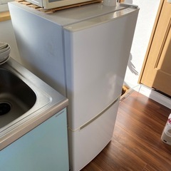 2/2(日)09:00に取りに来れる方、冷蔵庫のみ