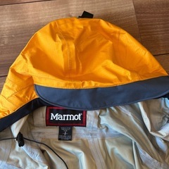 marmot ゴアテックスレインジャケットの画像