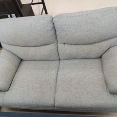 ☆ジモティ割あり☆ 二人掛けソファーグレークリーニング済YJ5298 (リユースのサカイ八街) 榎戸のソファ《2人掛けソファ》の中古あげます・譲ります｜ ジモティーで不用品の処分