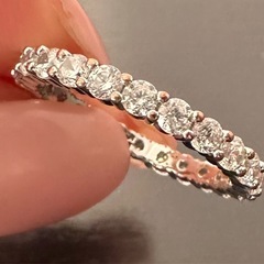 SWAROVSKI フルエタニティの画像