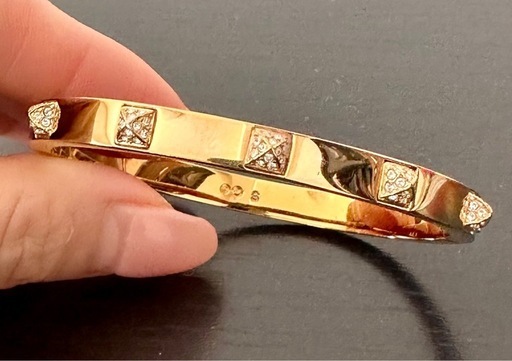 SWAROVSKI スタッズバングル