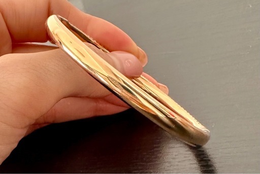 SWAROVSKIバングル