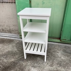 【IKEA】サイドテーブル　収納　棚　白　ホワイト　家具の画像