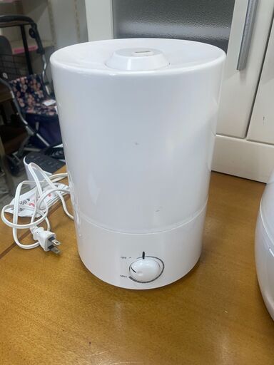 リサイクルショップどりーむ荒田店 No207 加湿器　卓上　スリーアップ