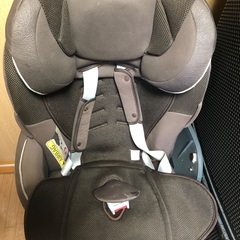 Aprica チャイルドシート 無料