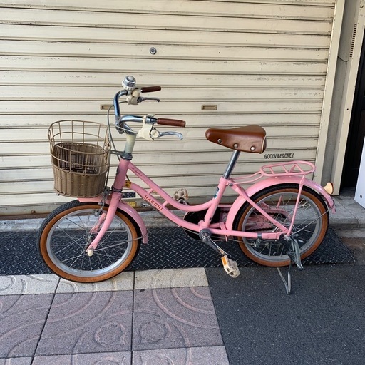 No.37【整備済/26インチ/ファミリータイプ自転車/カギ&ライト付/ガン