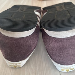 お取引中【今日限定出品】adidas スニーカーの画像
