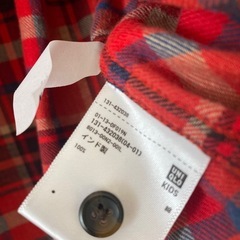 ユニクロキッズ長袖シャツ　120cmの画像