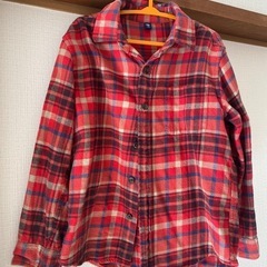 ユニクロキッズ長袖シャツ　120cm