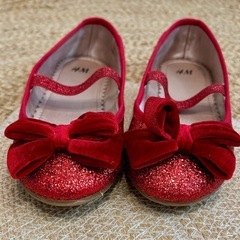 ♡H&M グリッターキッズパンプスシューズ　♡の画像