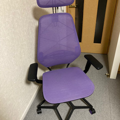 定価3万円　ゲーミングチェア　椅子　IKEA