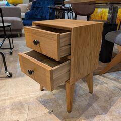 ■ミキインテリア■引取限定■アウトレット■モダン■ナイトテーブル■訳あり■引き出し付の画像