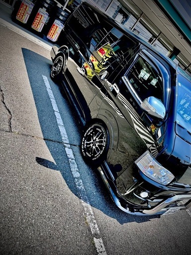 ハイエース　ホイールMKW
