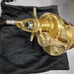 シマノ  リール　オシアコンクエストCT 301PG　使用少ないの画像
