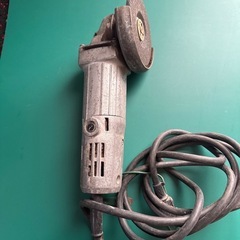 グラインダー　
日立　電気　ディスクグラインダー　サンダー　DIY 作業　工具の画像