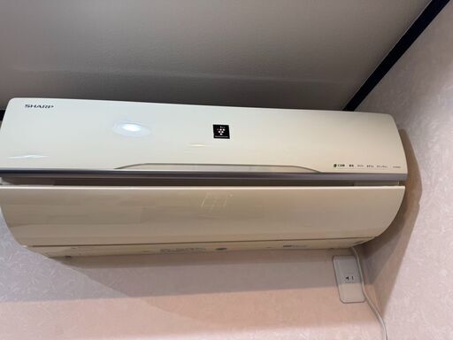受け渡し予定者確定\n【引越しのため出品】No.05 エアコン