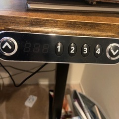 Amazon電動昇降デスクの画像