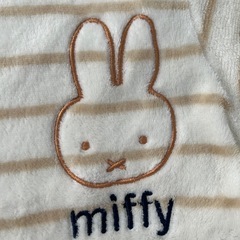 ミッフィー　パジャマ　子ども服　150 ナチュラル　の画像