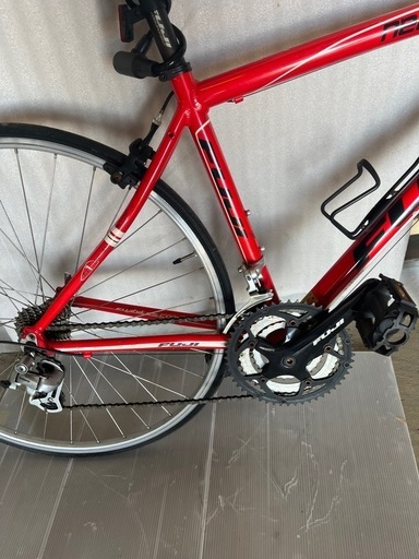 Biancniロードバイク27インチSHIMANO18段変速クラリスコンポ