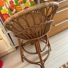 籐 ラタン回転チェアの画像