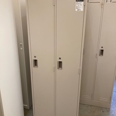 【来店予約制】【中古オフィス家具在庫充実】コクヨ　スチール　2人...