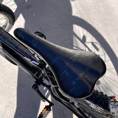 マルキン クロスバイク 26インチ 6段変速 マットブラック グラベルクロス GRAVELCROSS 266 自転車 マウンテンバイクの画像
