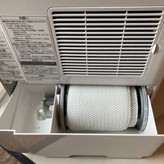 Panasonic パナソニック 加熱気化式加湿機 加湿器 FE-KXE07の画像