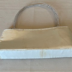 受付中です‼️　０円　ビーズ､スパンコールのバッグの画像
