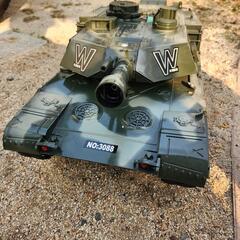ATOMIC バトルタンク エキスパート 1/12　大迫力65cm戦車　ラジコン　6mmBB弾電動ガン内蔵　戦車バトルタンク　ジャンク扱い　コレクション　インテリア　の画像