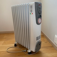 DeLonghi オイル・ラジエターヒーター HR031015EC