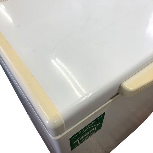 25K055 ジC Electrolux エレクトロラックス 冷凍庫 ECB105 105L 上開け