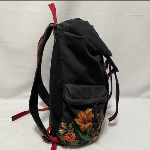 GUCCI バックパック　エンブロイダリー