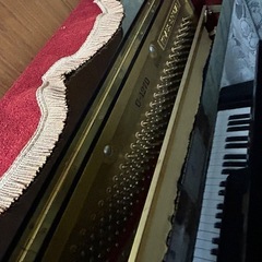 KRASUアップライトピアノの画像